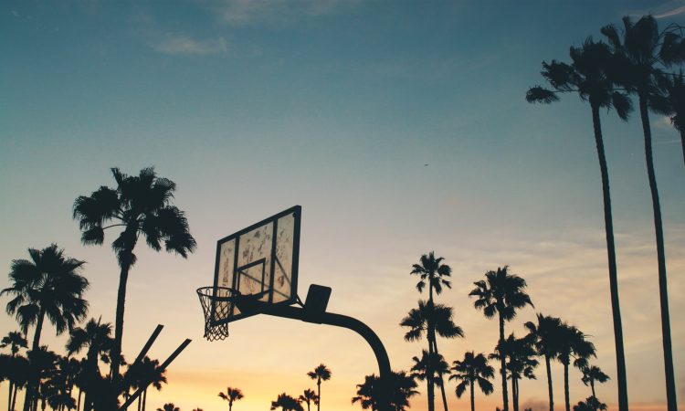 Quelle est la durée d'un match de basket ?