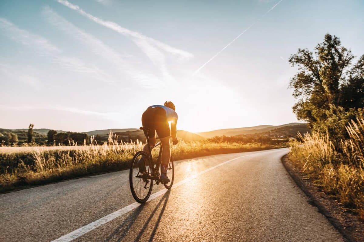 adopter la bonne posture sur un vélo