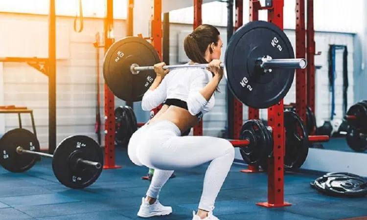 Comment bien pratiquer le squat