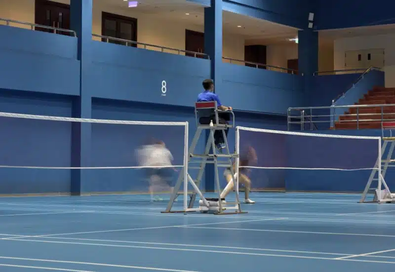Maîtrisez votre jeu comprendre l'importance de la hauteur du filet de badminton