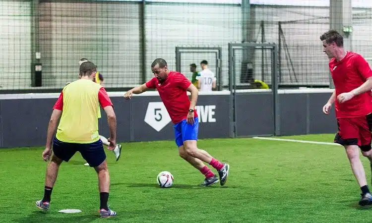 Pourquoi faire un terrain de foot 5v5 ?