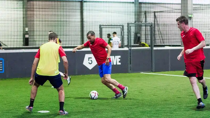 Pourquoi faire un terrain de foot 5v5 ?