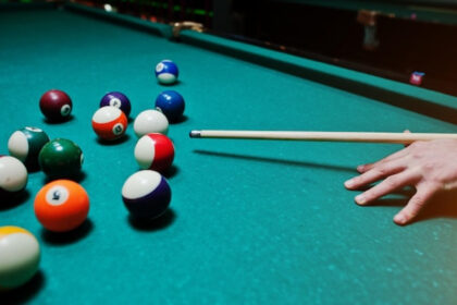 Conseils pratiques pour aménager une salle de billard chez soi