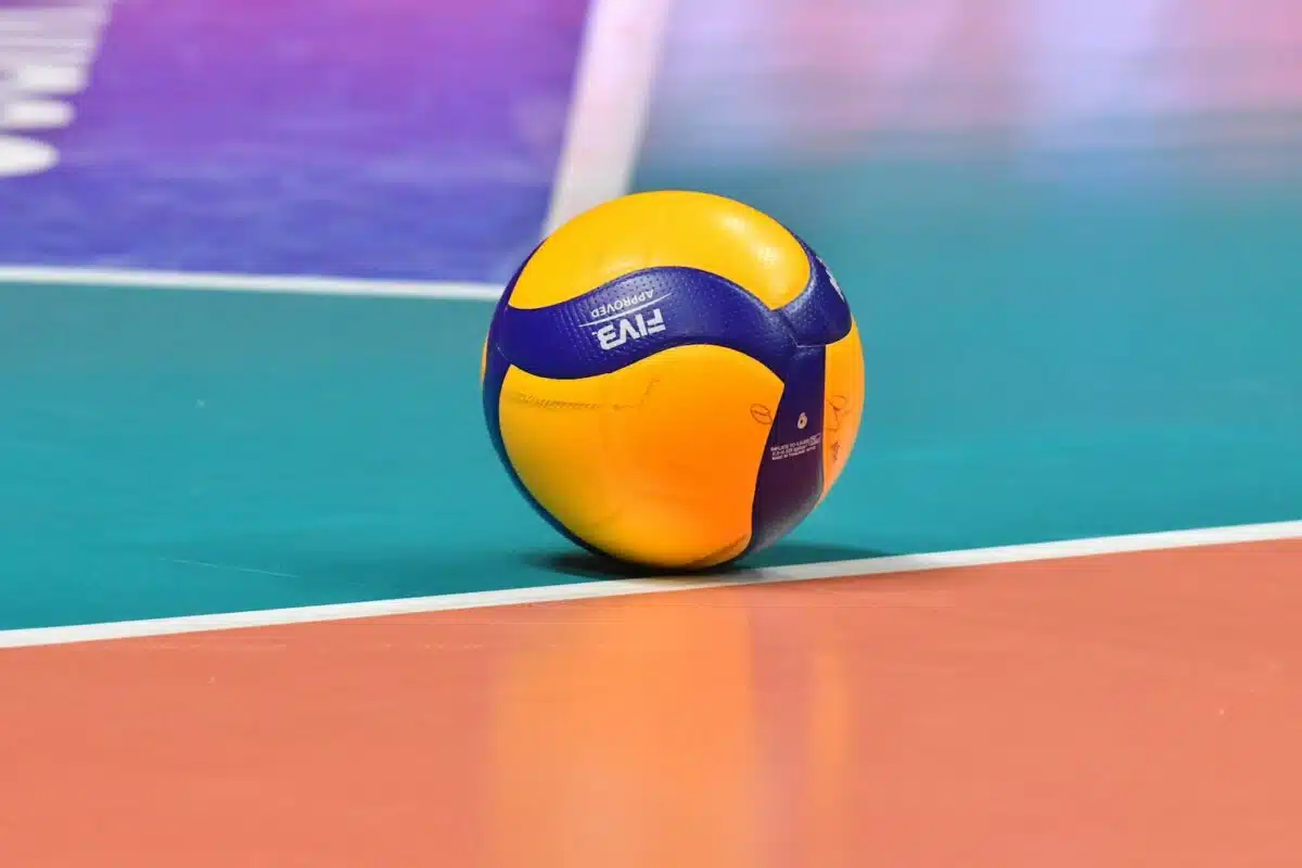 ballon de volley-ball