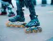 Une paire de rollers