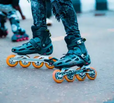 Une paire de rollers